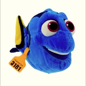 Disney Store Finding Dory Stuffed 17” Plush Toy